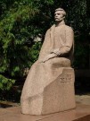 Пам'ятник Тесленку, Лохвиця